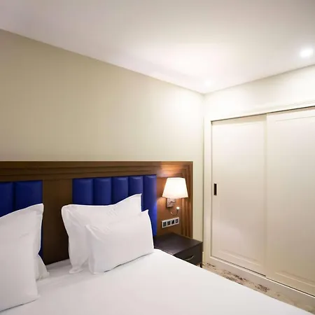 Otel Ramada Plaza By Wyndham Sultanahmet 3*