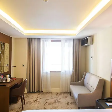 Ramada Plaza By Wyndham Sultanahmet Otel 3*