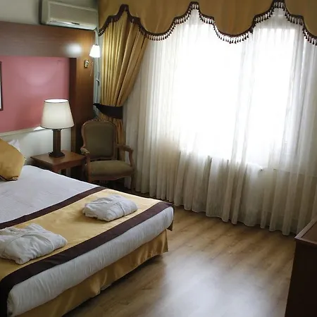 Ramada Plaza Sultanahmet By Wyndham Hotel 5*