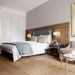 Hotell Ramada Plaza By Wyndham Sultanahmet 5*