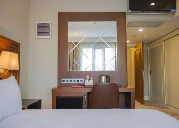 Ramada Plaza By Wyndham Sultanahmet Hotel