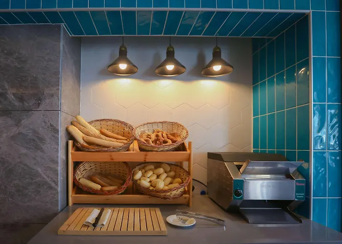 Ramada Plaza By Wyndham Sultanahmet 5*