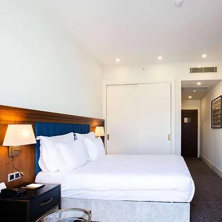 Hotel Ramada Plaza By Wyndham Sultanahmet 3*
