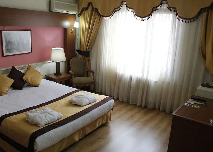 Ramada Plaza By Wyndham Sultanahmet Отель 5*